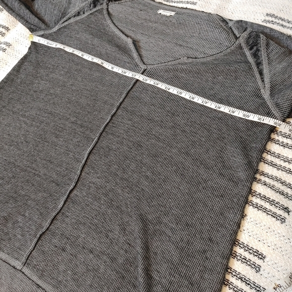 ROXY Waffle Knit Thermal Top Size M - Picture 12 of 13